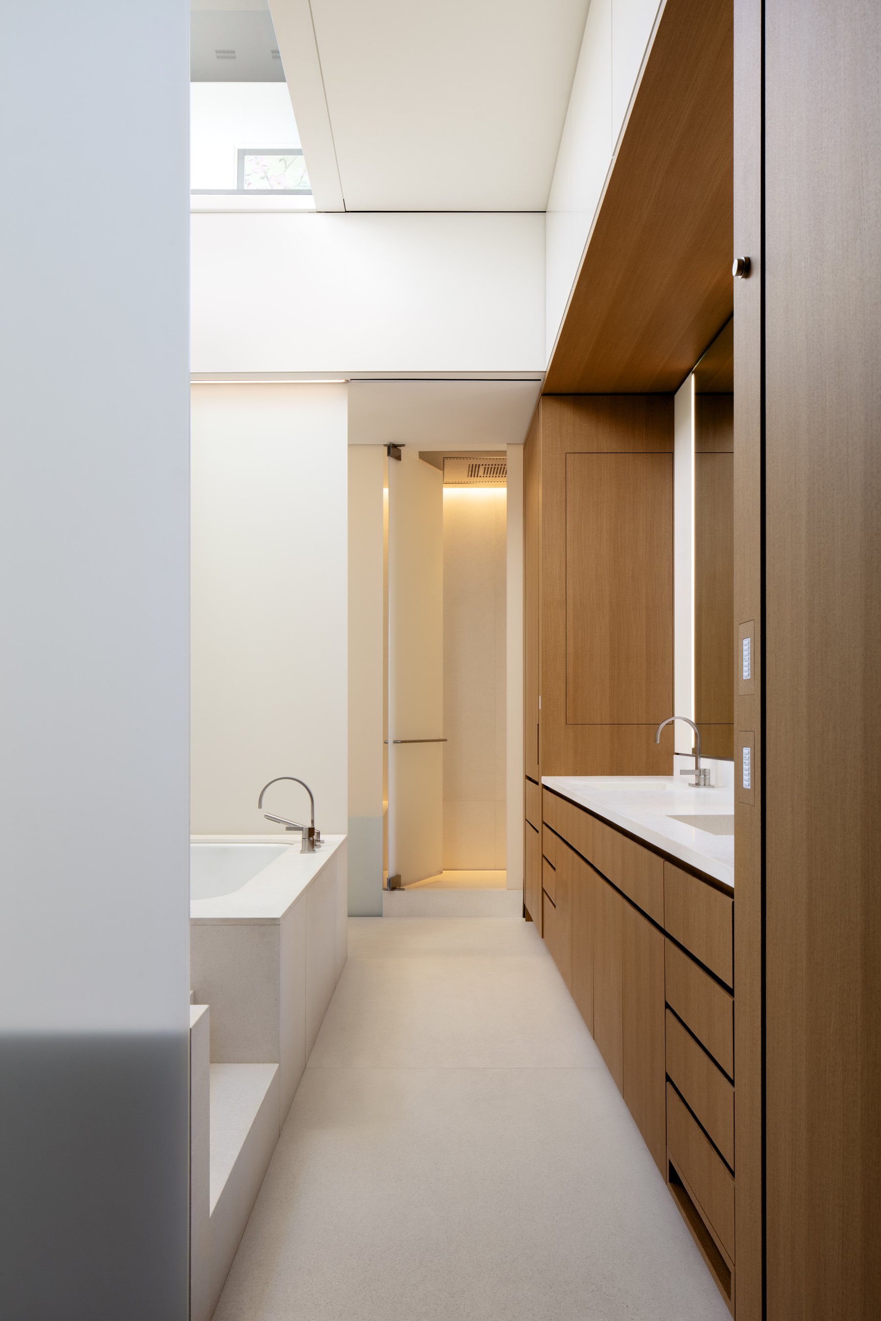 Logan Penthouse — entry and stair base